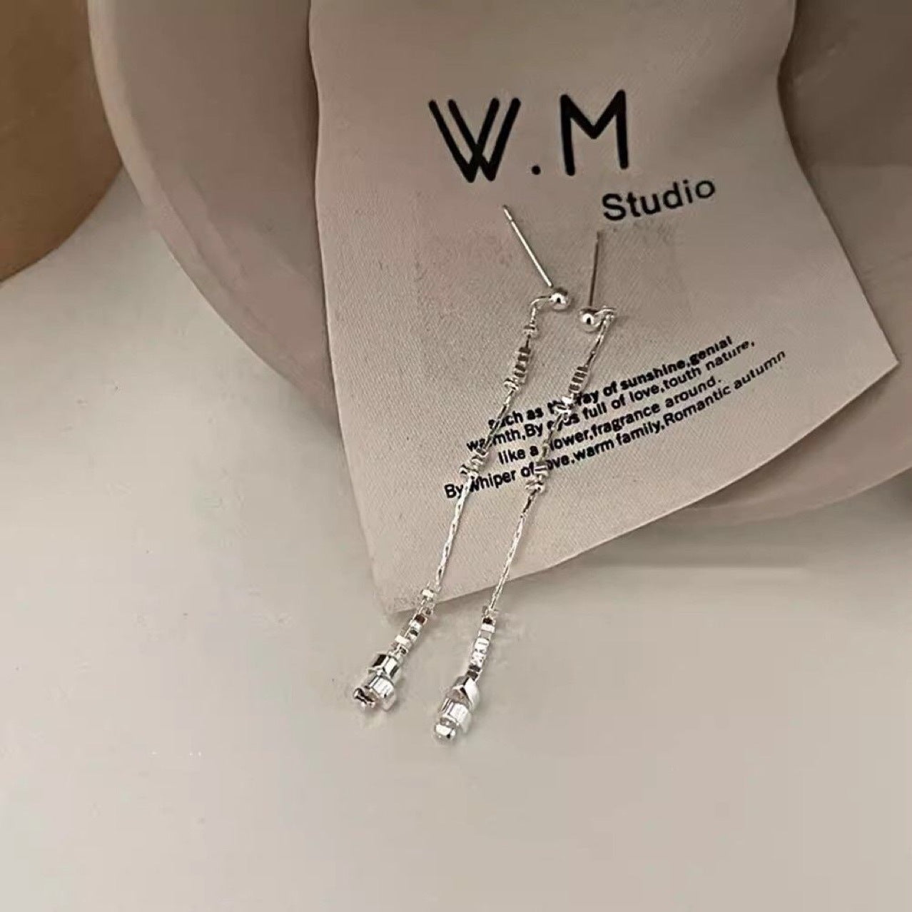 Women's Small Pieces Of Sier Long Simple Versatile Elegant Ear Line