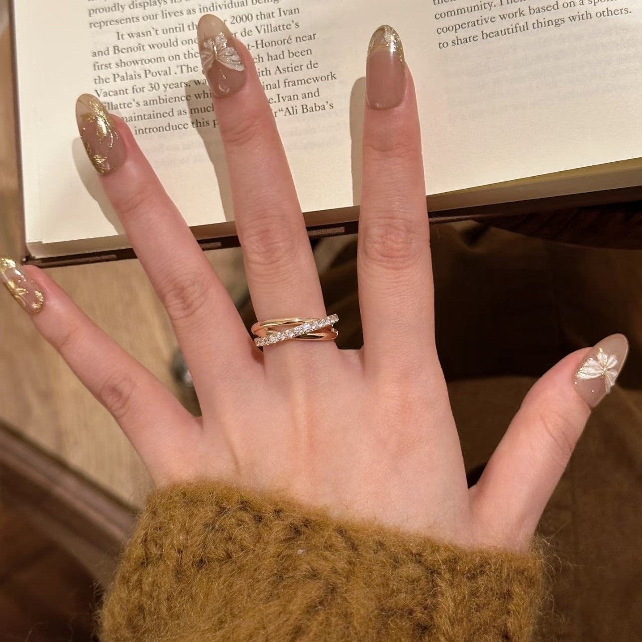 Inlaid Row Diamond Female Niche Design Fashion Personality Temperament Rings