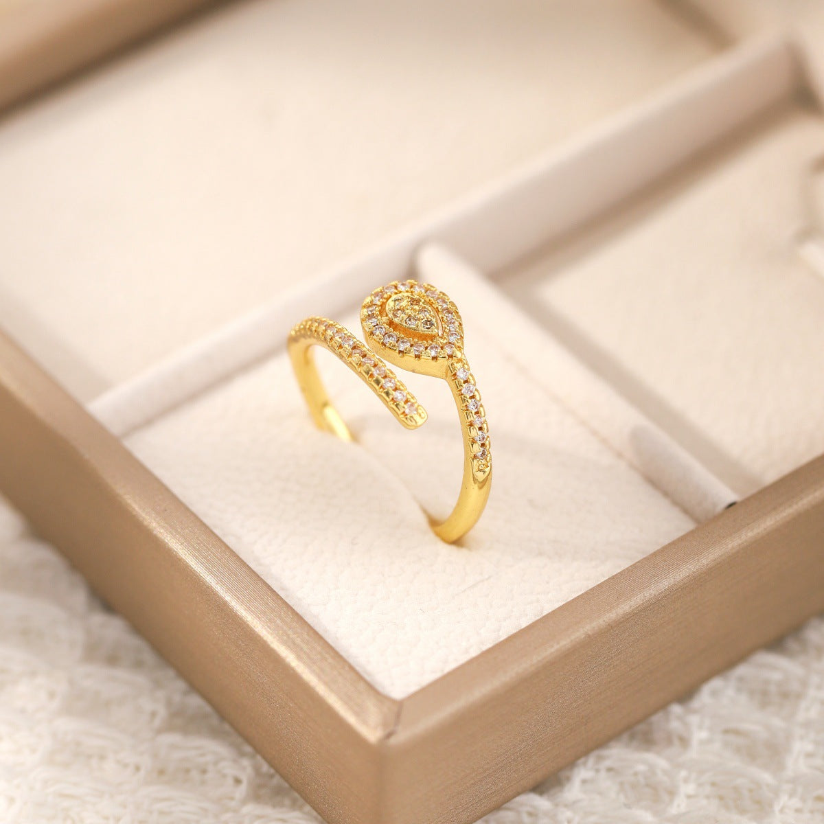 Gold Zircon Geometric Female Simple Personalized Rings