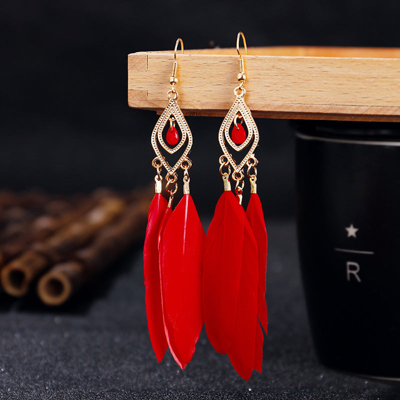 Women's Diamond Alloy Bead Tassel Feather Colorful Earrings