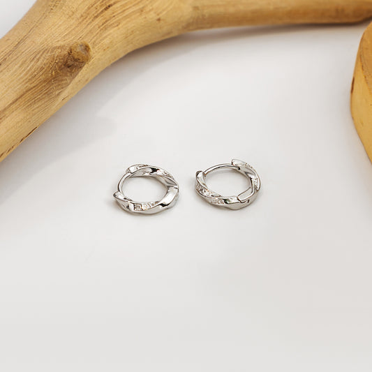 Needle Mobius Ear Simple Style Compact Temperamental Stud Earrings