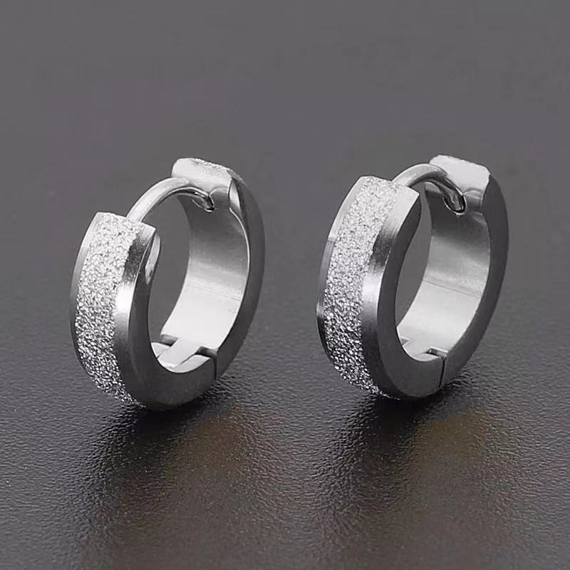 Men's Pressed Sand Bright Surface Frosted Gold Clip Circle Ear Buckle