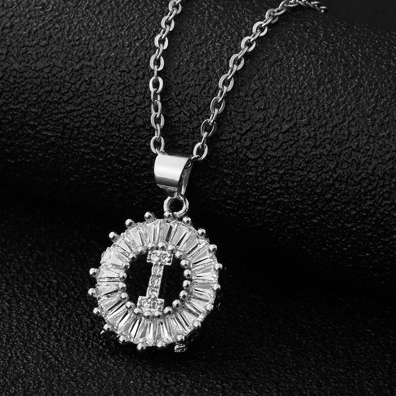 Xi Copper Inlaid Zircon Small Size Round Necklaces