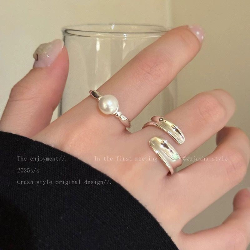 Women's Simple Open-end Pearl Niche Design Light Luxury Advanced Index Finger Rings