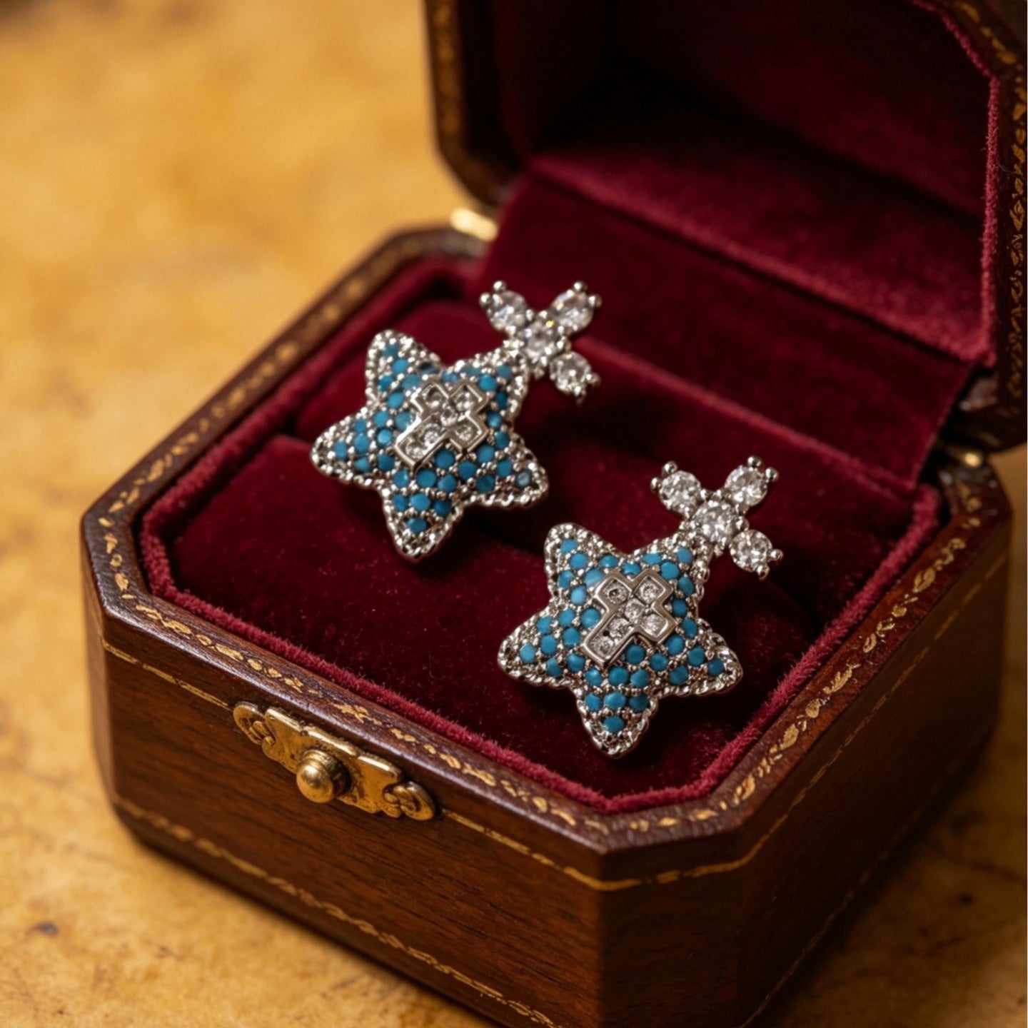 Middle Ancient Niche Retro Design Bow High Sense Earrings