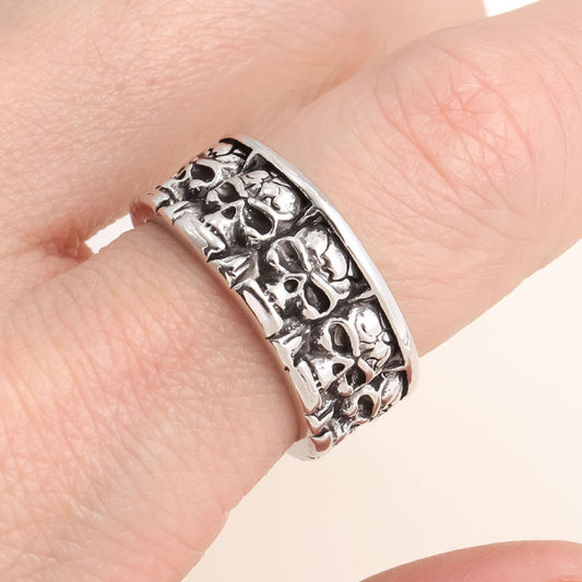 Retro Full Circle Domineering Skull Fashion Rings