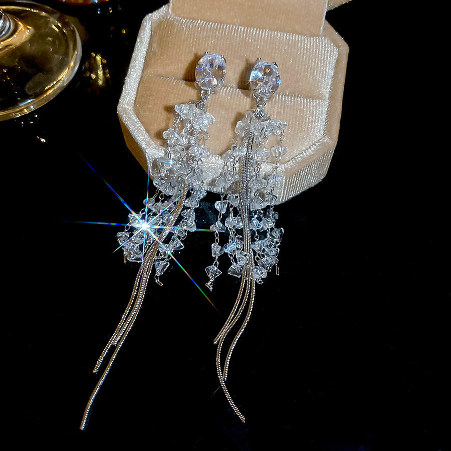 Korean Style White Zircon High-grade Simple Personalized Design Sense Earrings