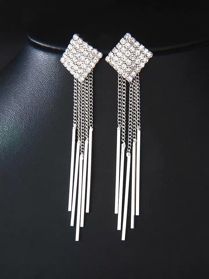 Women's Long Face Sier Needle Water Drop Earrings