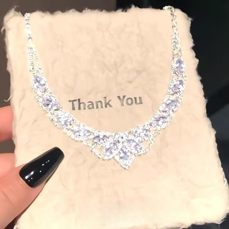 Women's Princess High-grade Light Luxury Minority Exquisite Refined Grace Pendants