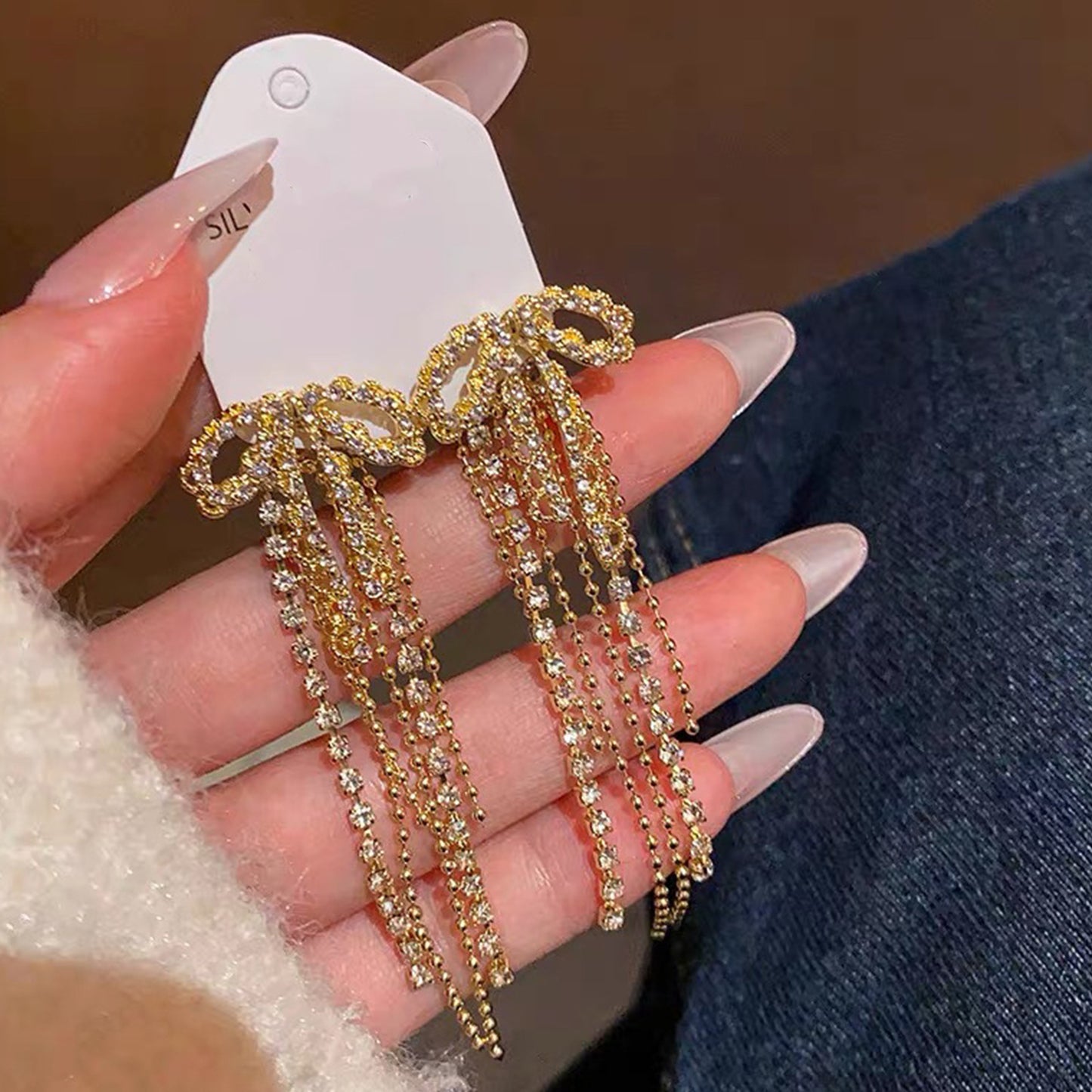 Women's French Retro Lace Strap Bow Fashion Design Rings