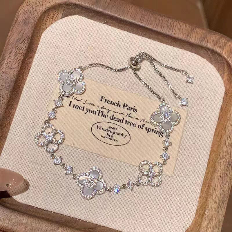 Women's Crystal Clover Diamond High Sense Special Interest Light Luxury Bracelet