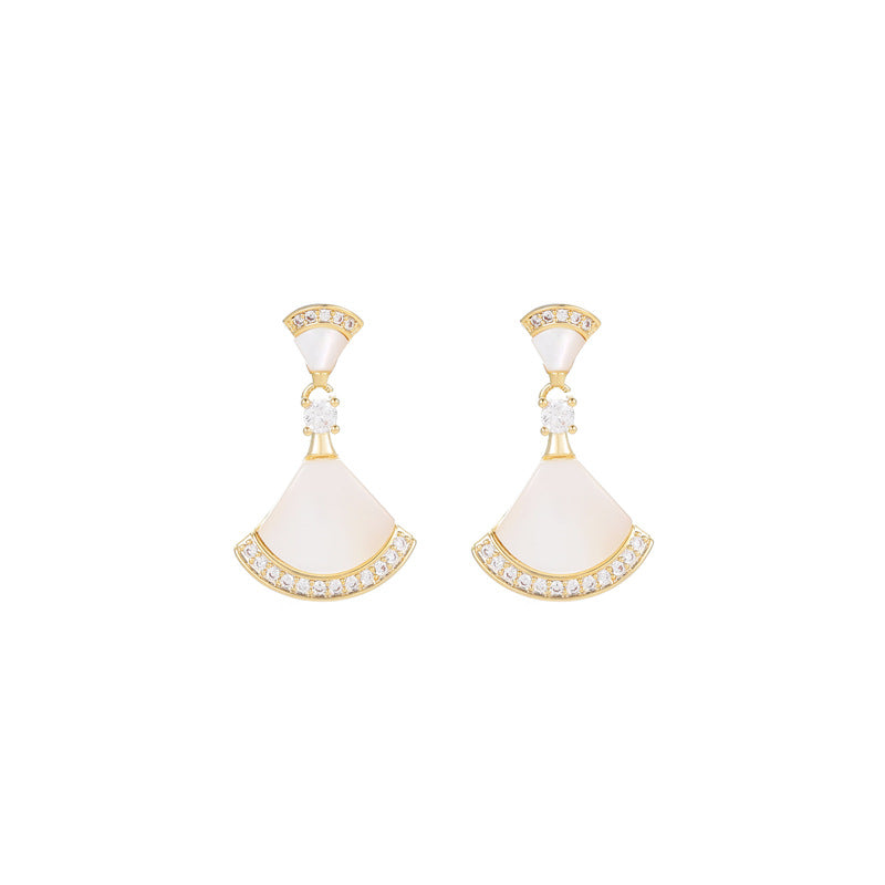 Women's Fritillary High-grade Light Luxury Temperament Fashionable Earrings