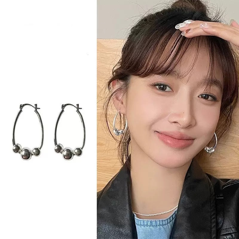 Fashionable Double Layer Hollow Zircon Circle Ear Buckle