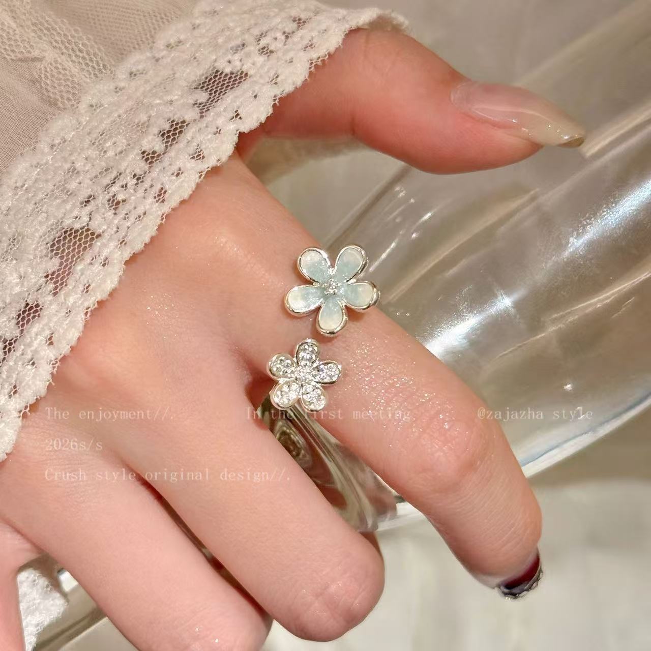 Ice Blue Gradient Flowers Open-end Zircon Mori Girlish Heart Rings