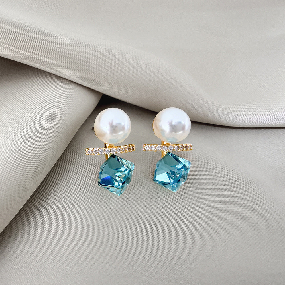 Pearl Balance Beam Fashion Commuter Simple Earrings