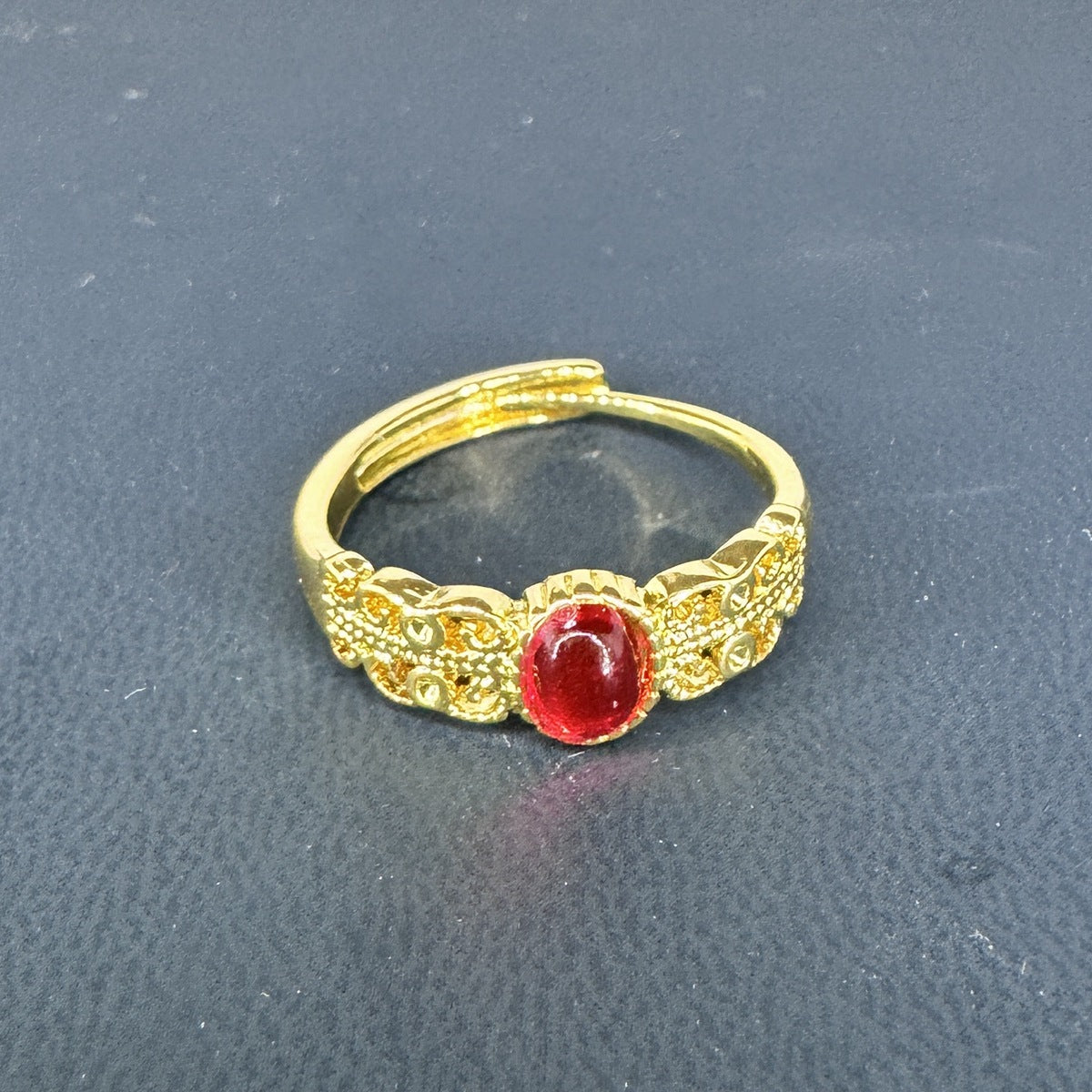 Men's Fashion Gold Personality Simple Carnelian Emerald Ring