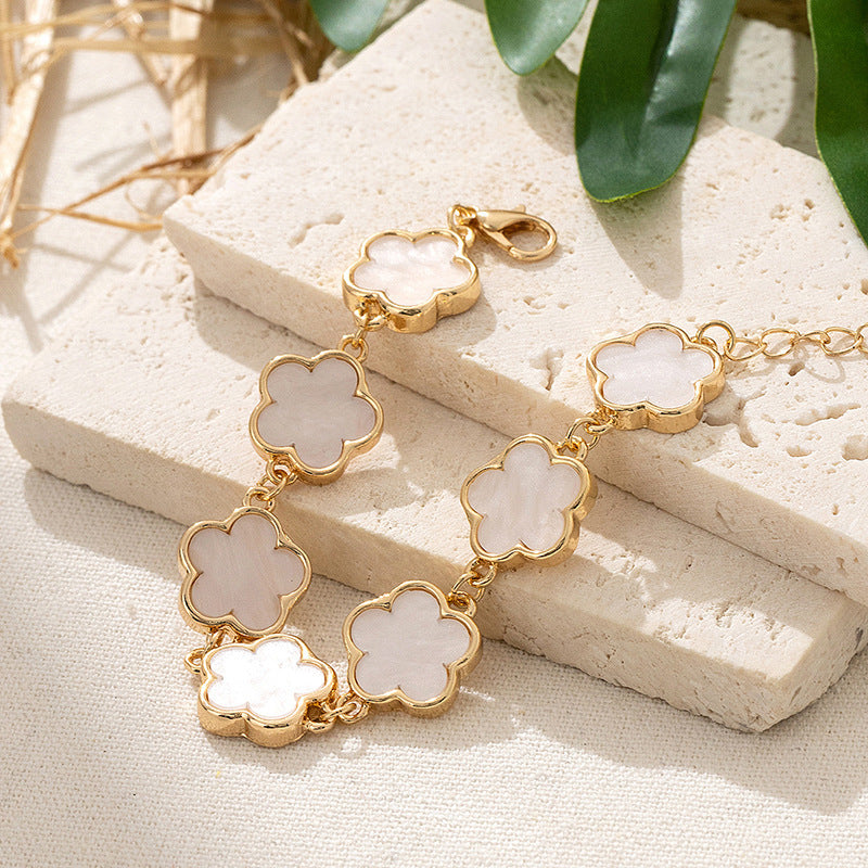 Fashion Elegant Lucky Five Petal Flower Female Bracelet