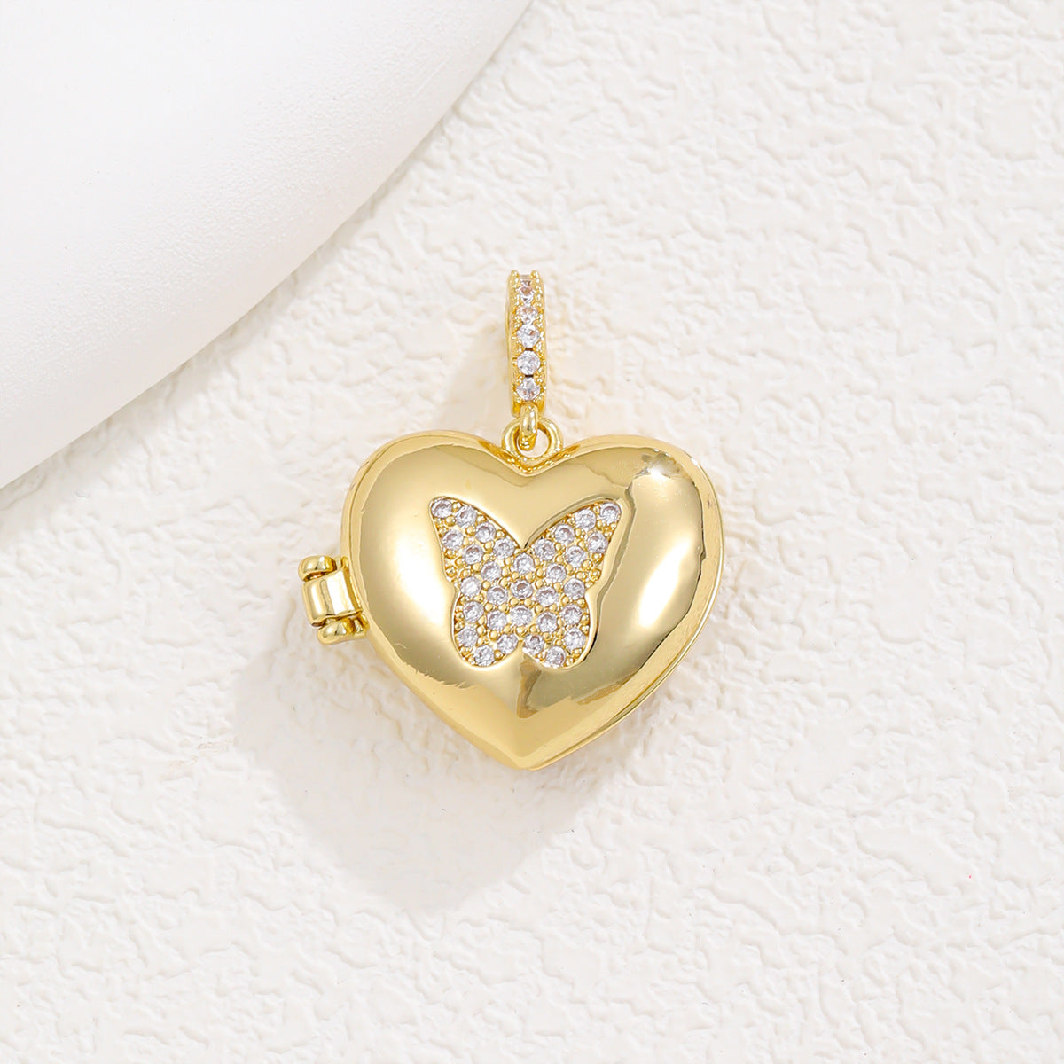 High-grade Butterfly Star Heart Female Light Luxury Pendants