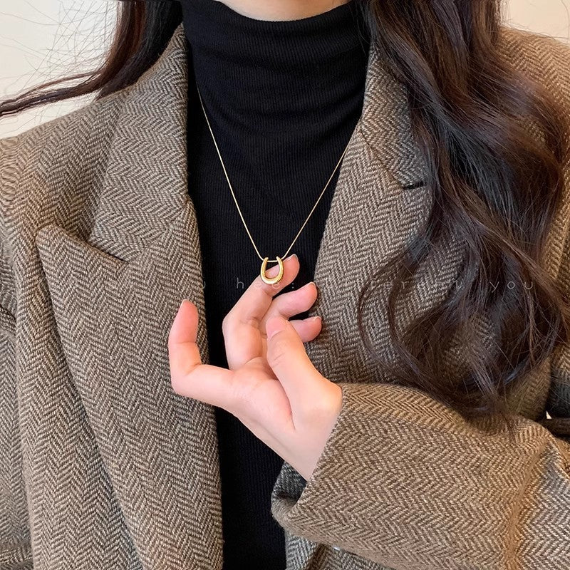 Women's Flower For Light Luxury Minority Design Vintage Sweater Chain Everyday Necklace