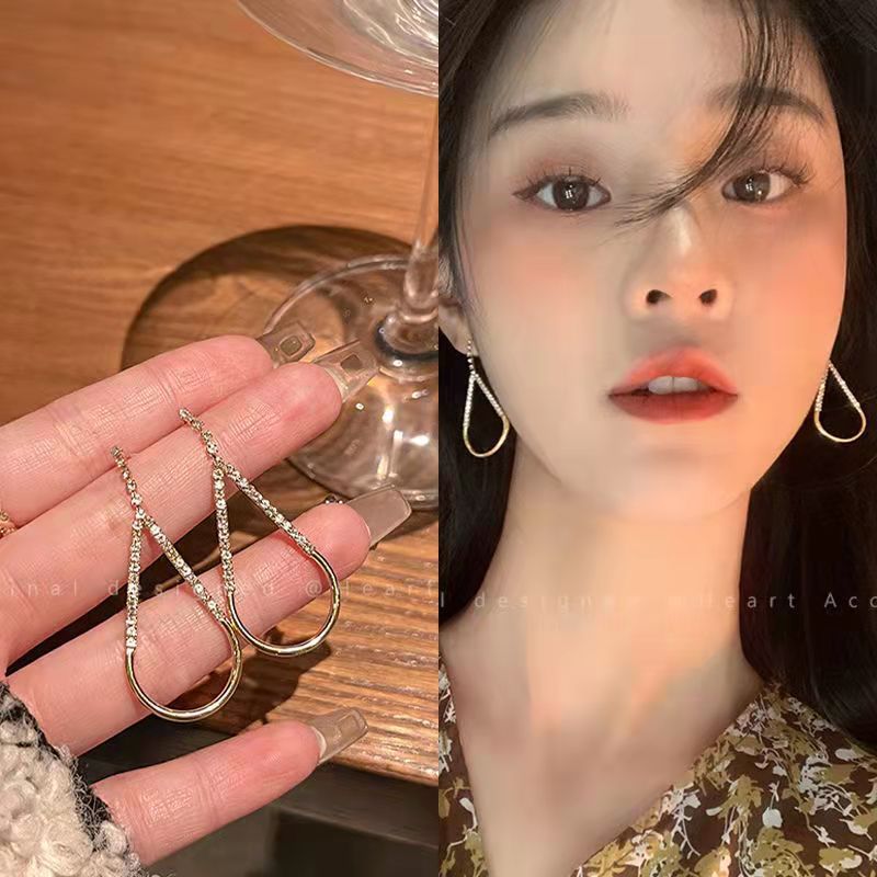 Women's Elegant Trendy Long Tassel Vintage Earrings