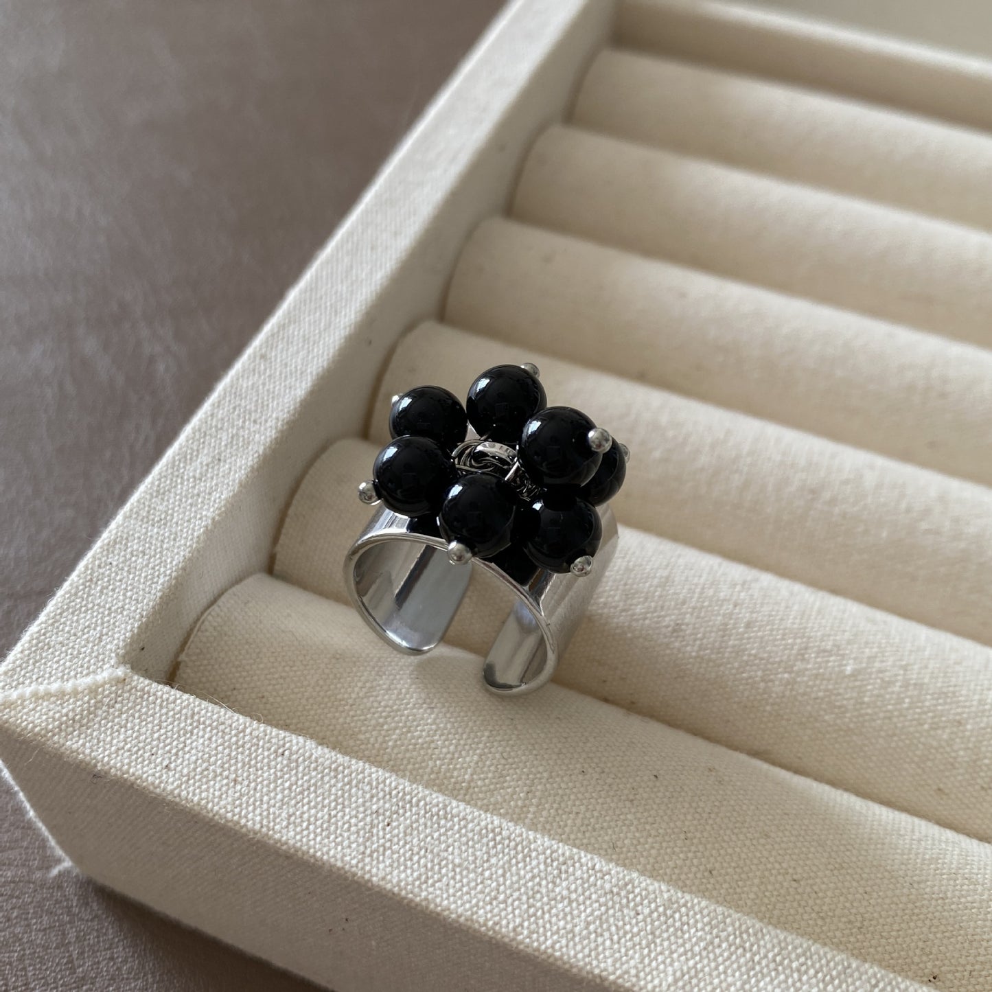 Women's Style Twin Geometric Zircon Metal Niche High-grade Versatile Shank Index Rings