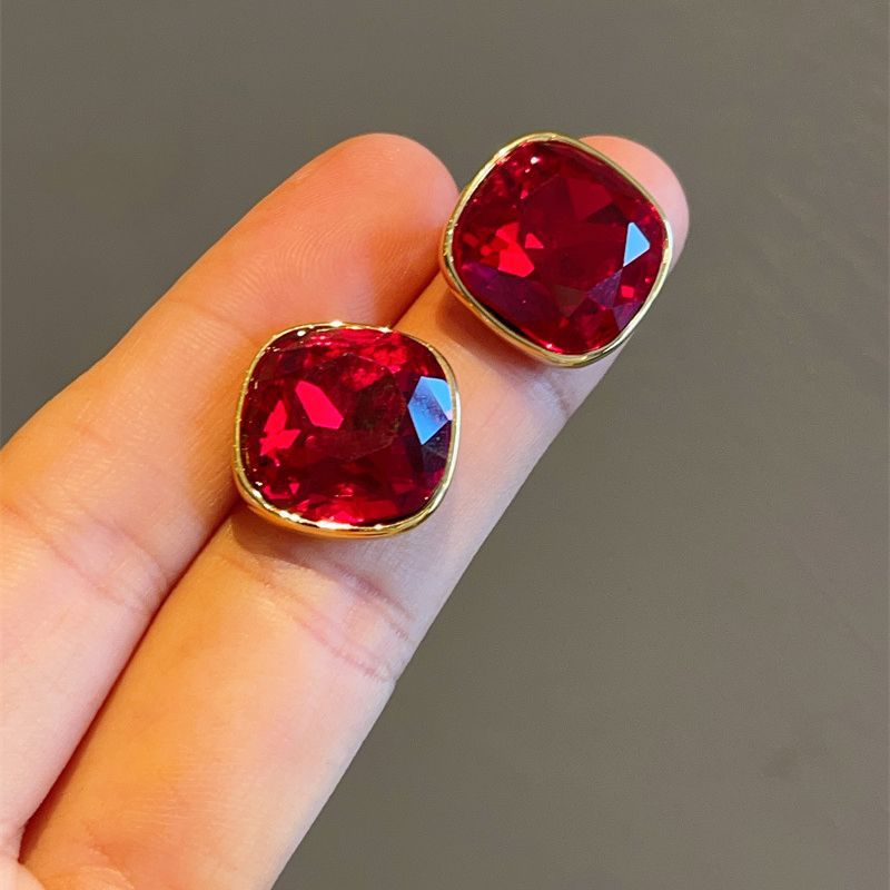 Needle High-grade French Bag Penh Geometric Earrings