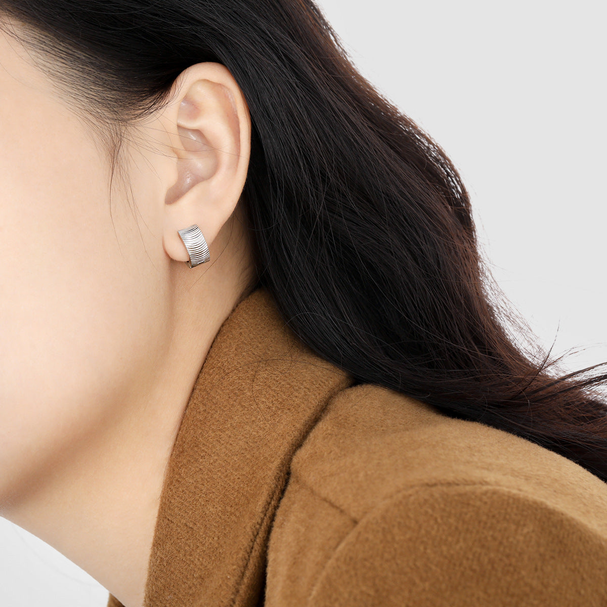Style Fashion Simple Cat Eye Pattern Batch Flower Clip Personalized Ear Buckle