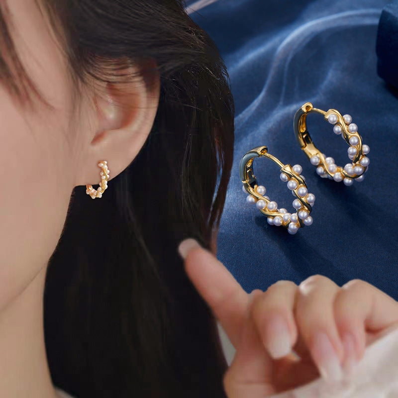 Small Bead Winding Niche Unique High Sense Imitation Pearl Stud Earrings