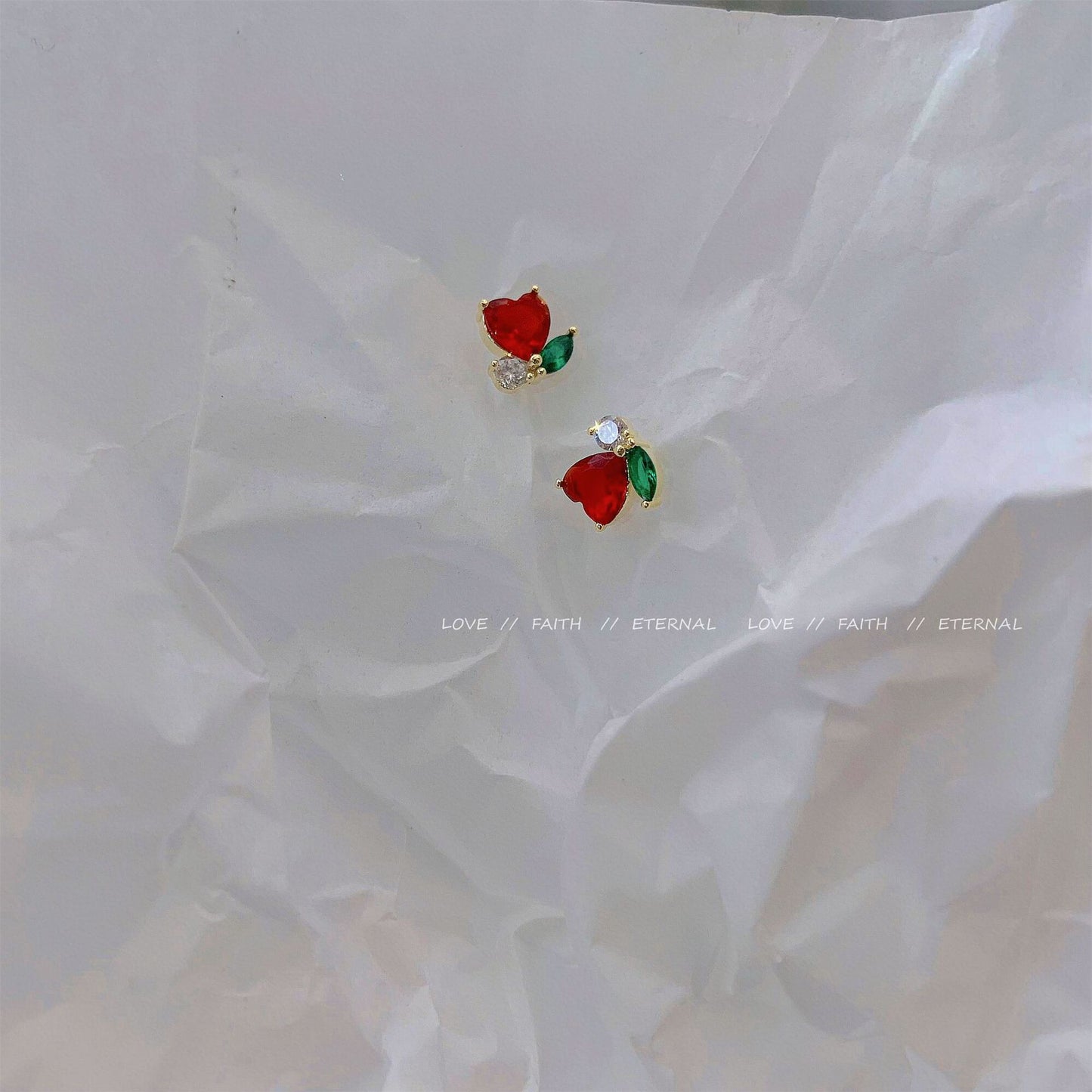 Excellent Sier Pin Simple Heart-shaped Red Ear Stud Earrings