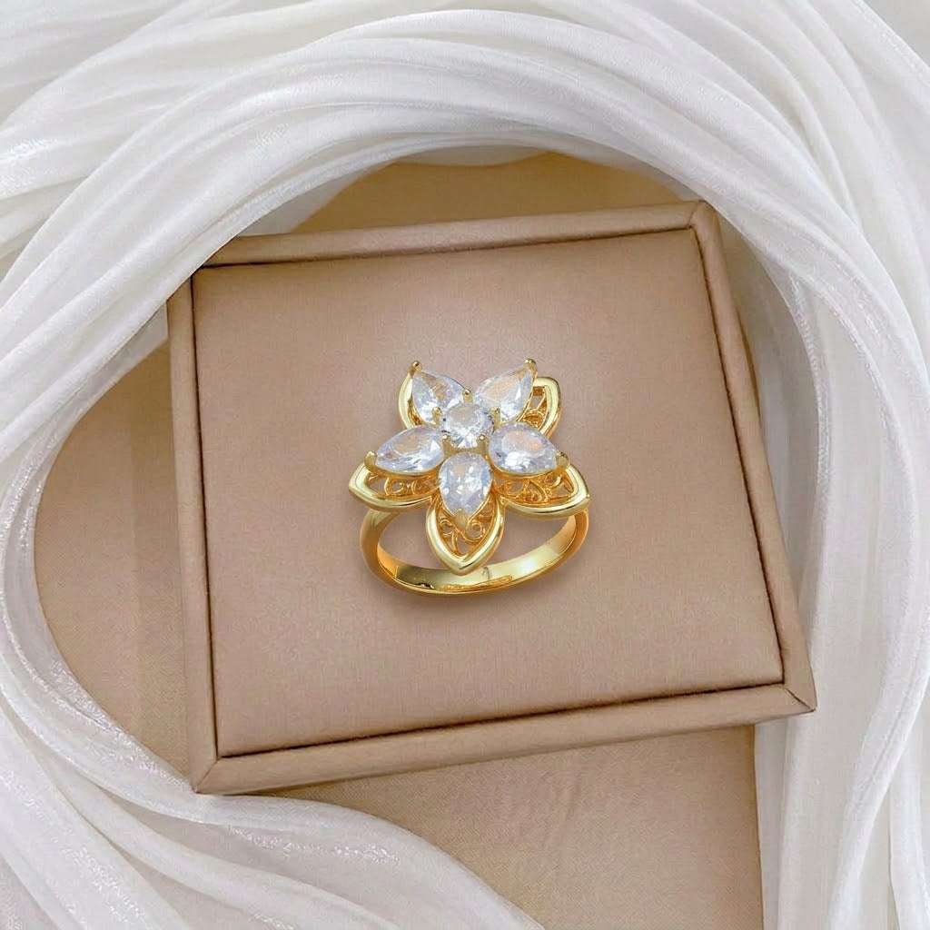 Design Rotating Bauhinia Zircon Flower Gas Clavicle Chain Necklace