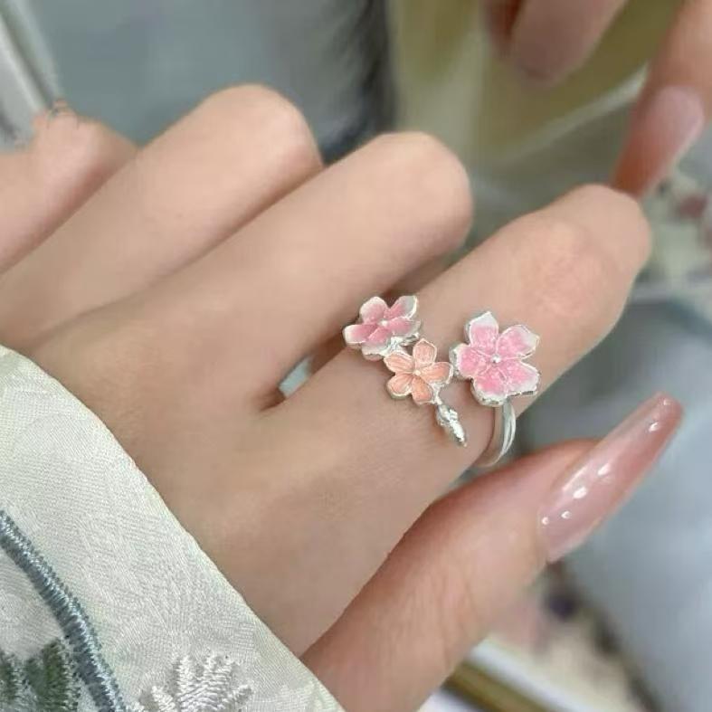 Women's & Men's Color Sier Plated Design Simple Flowing Spark Bone Joint Ring