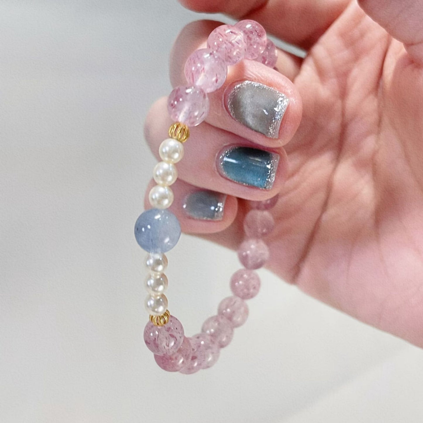 Late Artificial Crystal Couple Sense Female Heart Moonstone Design Strawberry Bracelets