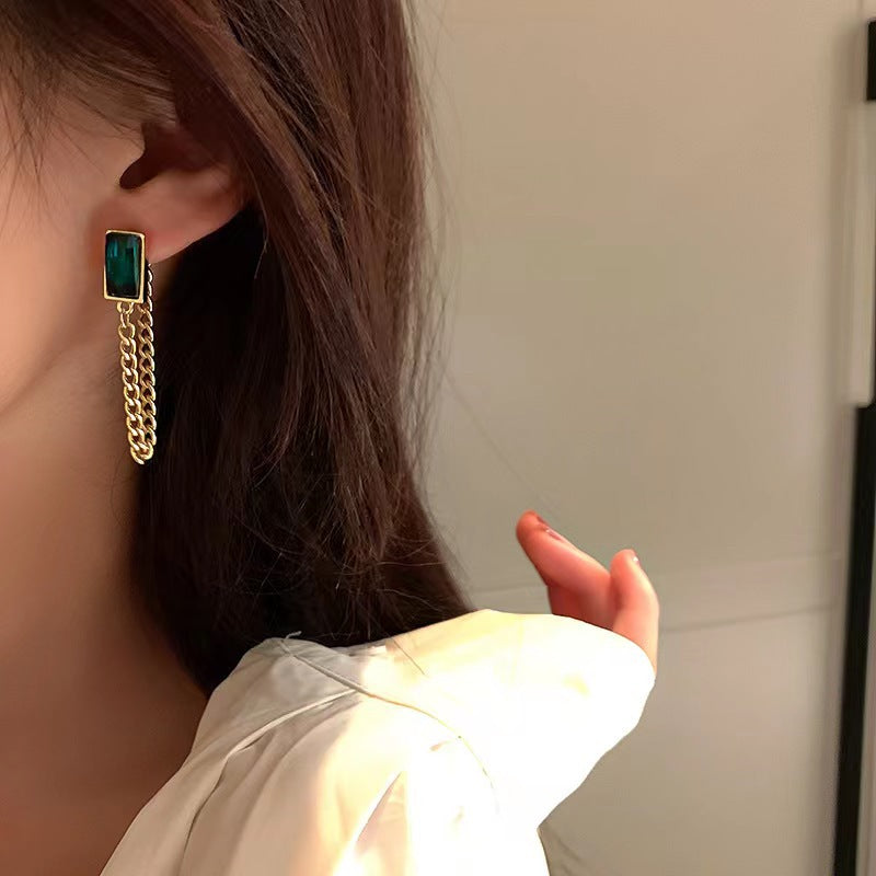 Needle Vintage Emerald Crystal Metal Chain Elegant Earrings