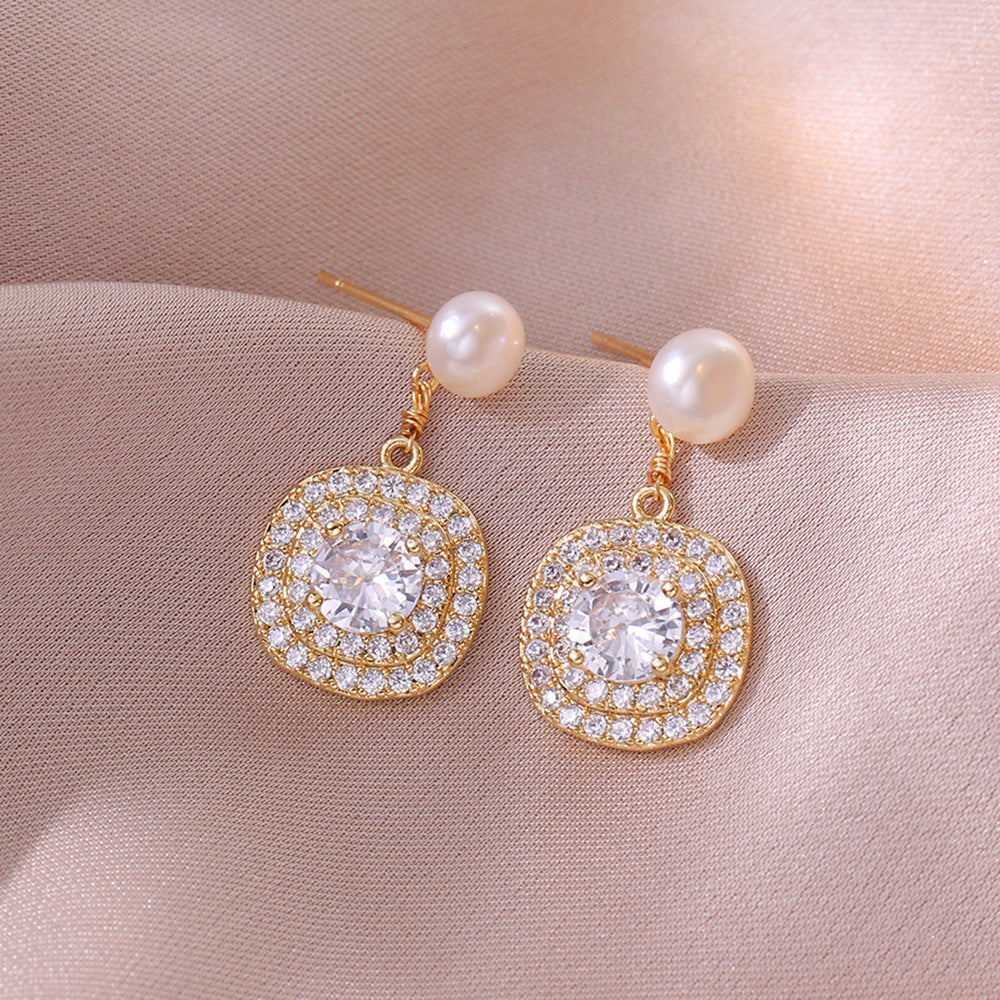 Women's Freshwater Pearl French Retro Sier Needle Necklaces