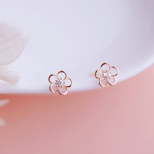 Women's Flower For Light Luxury Minority Design Sense Rhinestone Hollow Small Stud Earrings