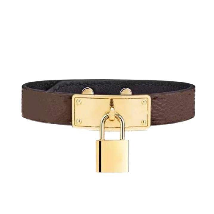 V's Four-leaf Clover Presbyopic Leather Couple Simple Bracelet