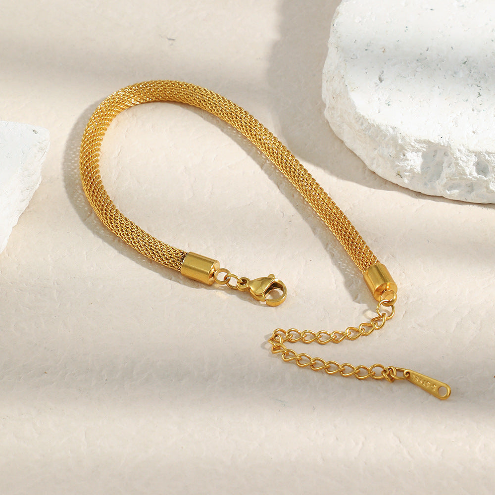 Niche Design Stainless Steel Gold-plated Simple Round Bracelet