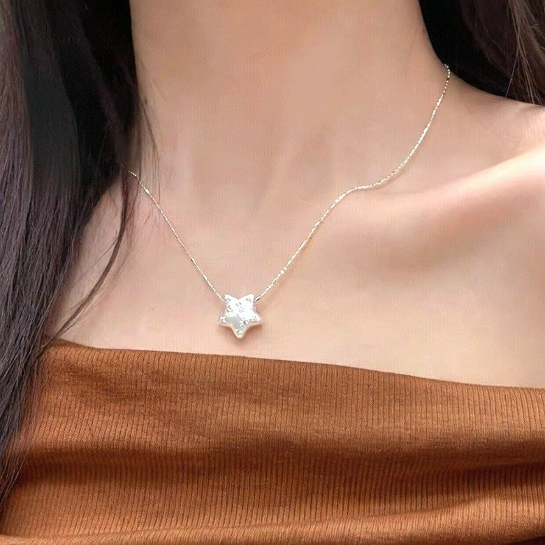 Women's Exquisite Light Luxury High-grade Korean Style Fashion Personality Necklaces