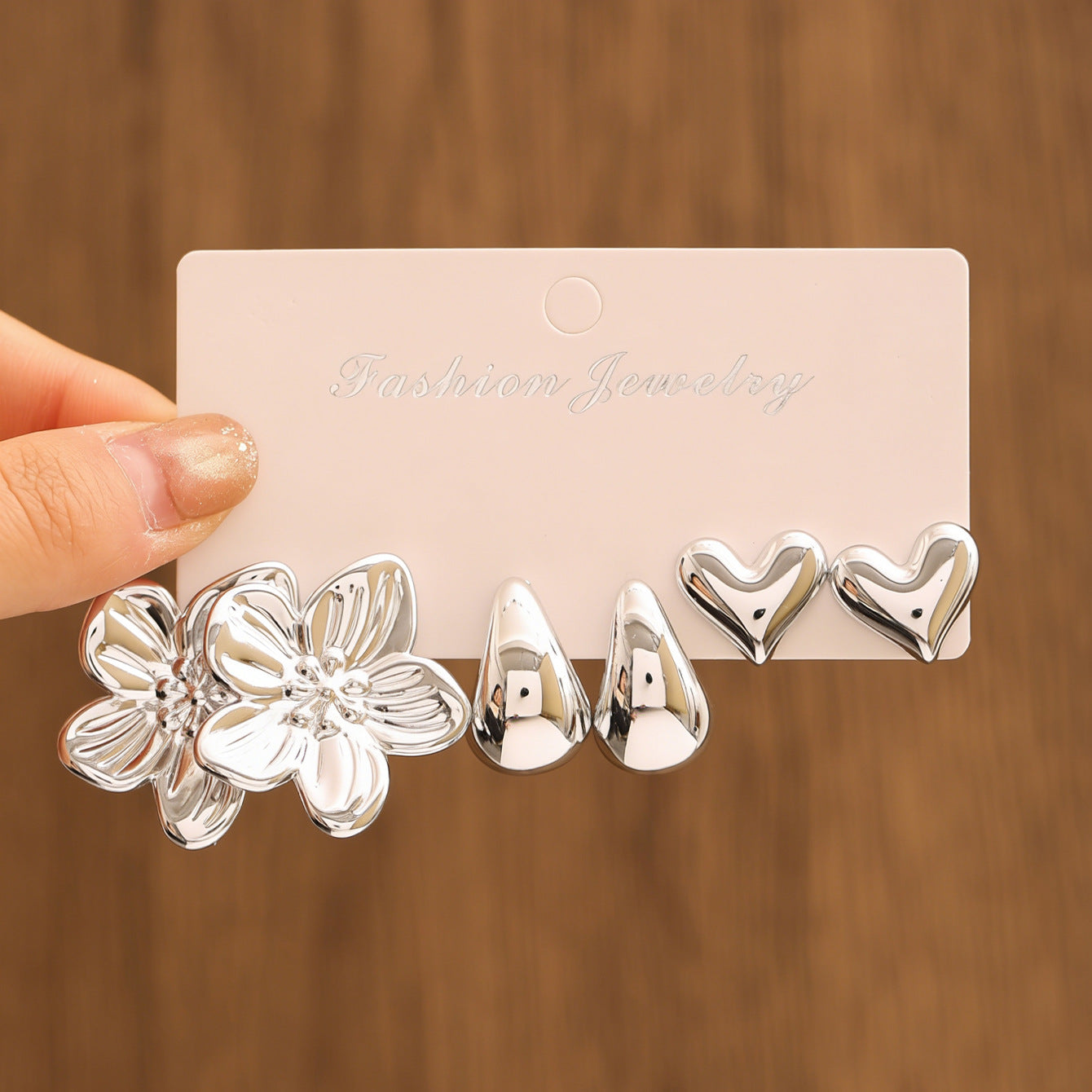 Women's Gold Geometric Fashionable High Sense Combination Earrings