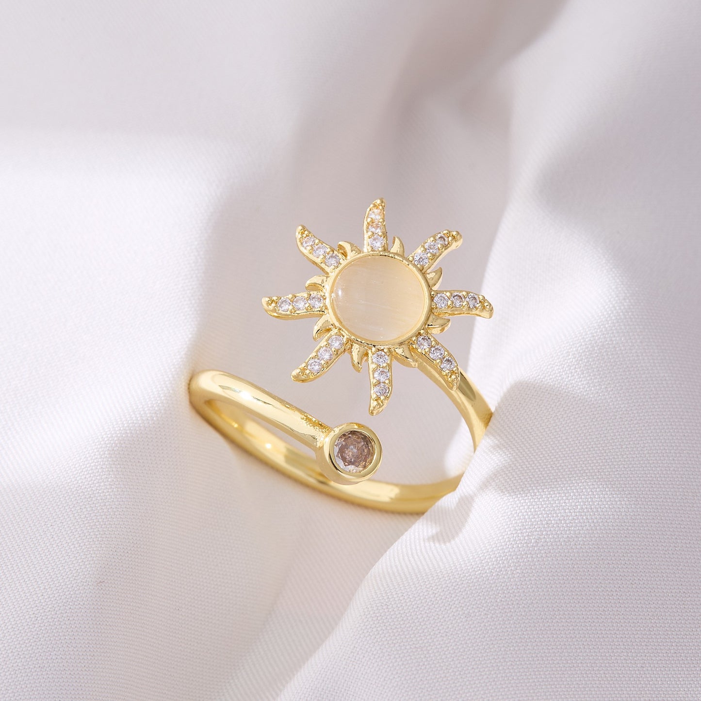 Valentine's Day Gift Flower Zircon Rotatable Ring