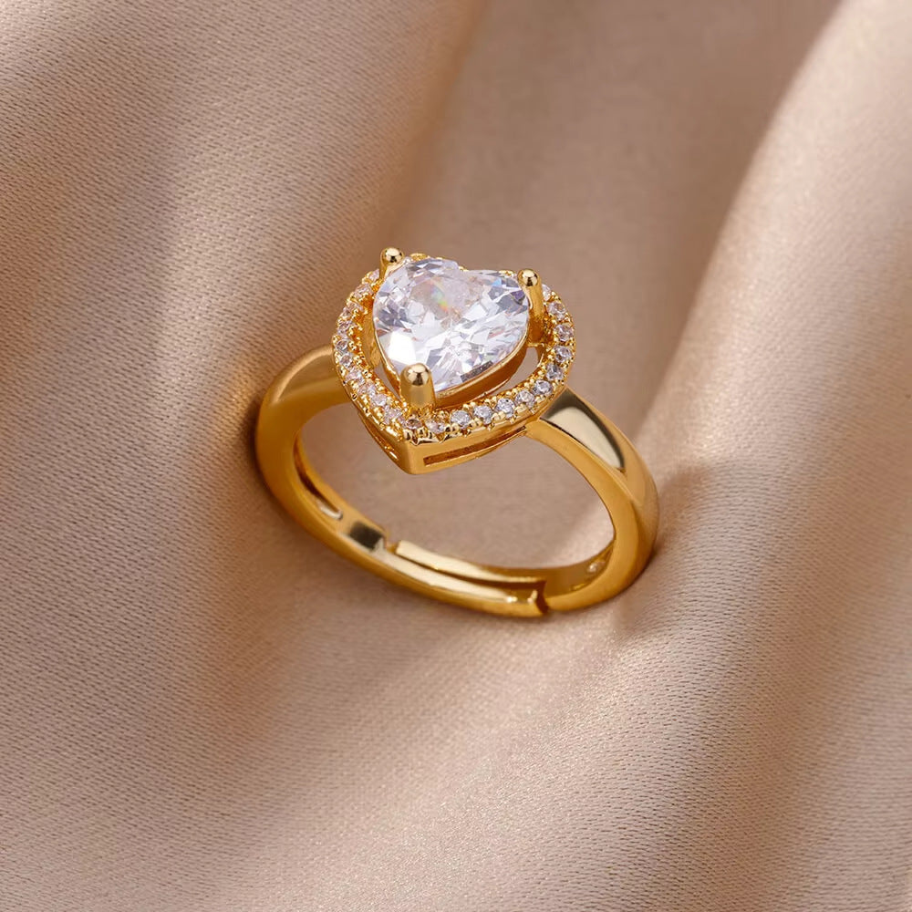 Women's Pink Loving Heart Zircon Gold-plated Starry Border Ring