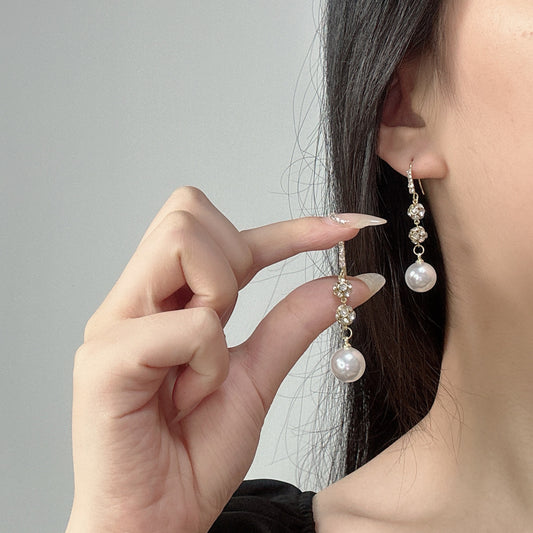 Women's Style Niche Design Long Pearl Fashion Exquisite Affordable Luxury Earrings