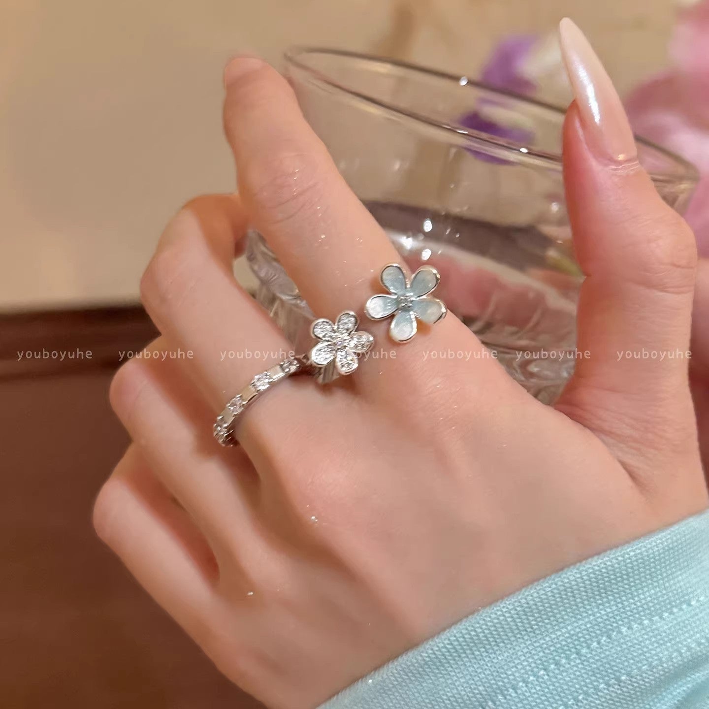 Women's Glazed Small Flower For Switchable Index Finger Niche Ring