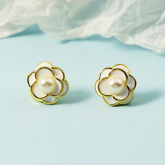 Women's Camellia Trendy High-grade Sweater Versatile Design Rings