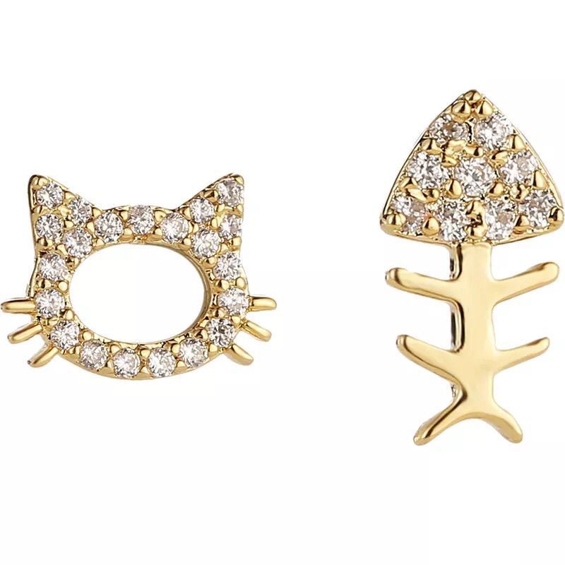Kitty Fishbone Female Asymmetric Design Light Stud Earrings