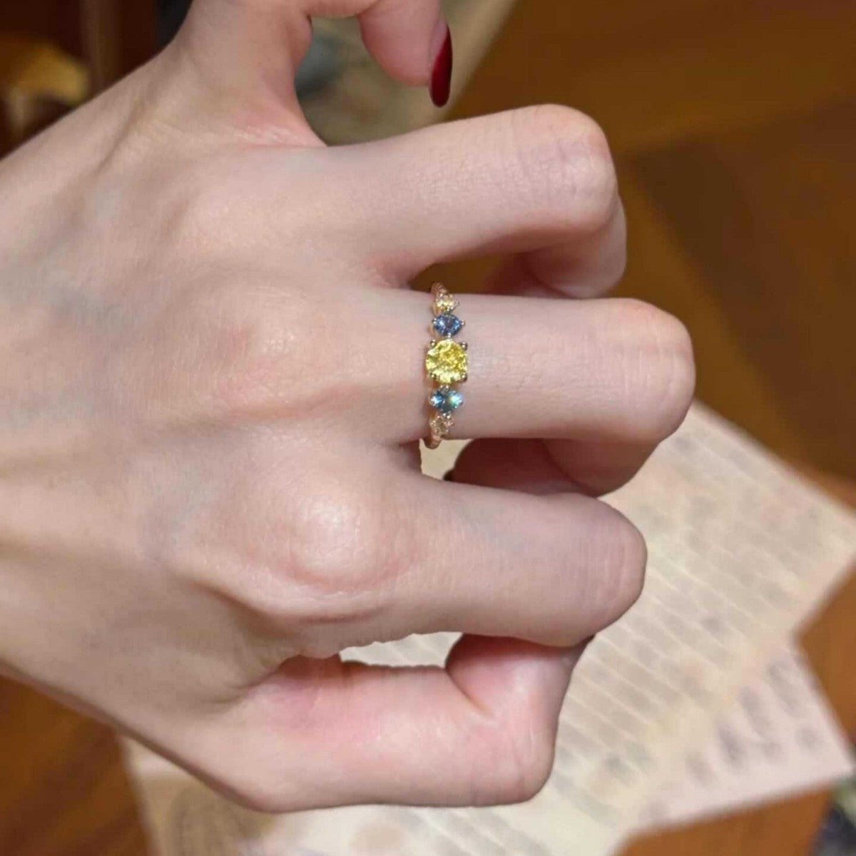 Color Zircon Design Light Luxury High Sense Party Index Finger Rings