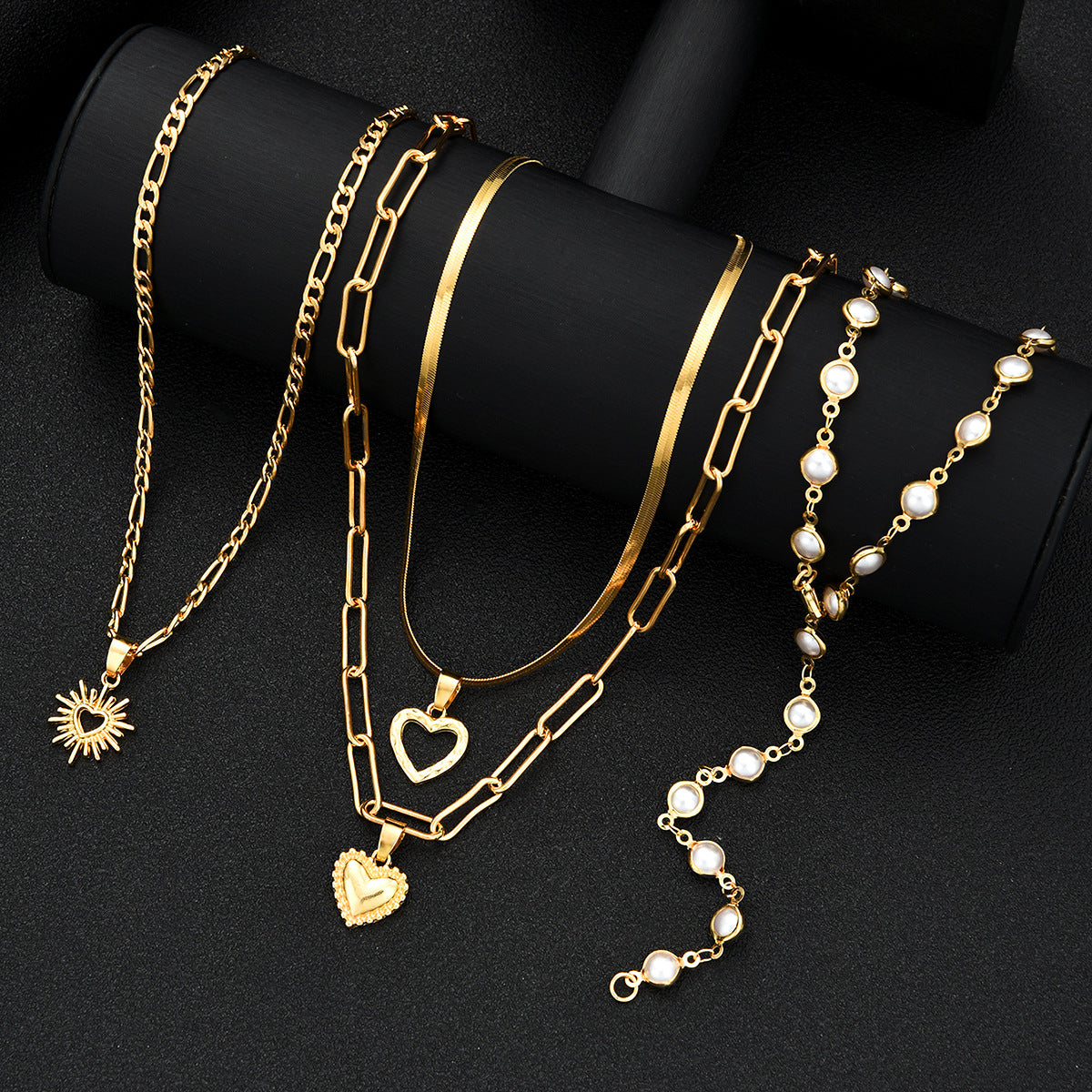 Women's Fashion Love Chain Light Luxury High Necklace