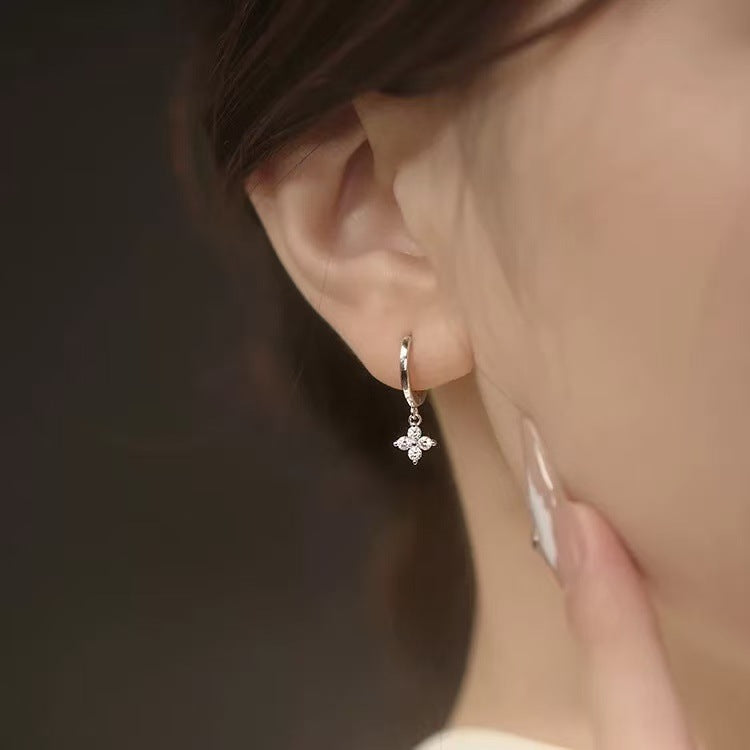 Women's Trendy Sophisticated Type Ear Clip French Earrings