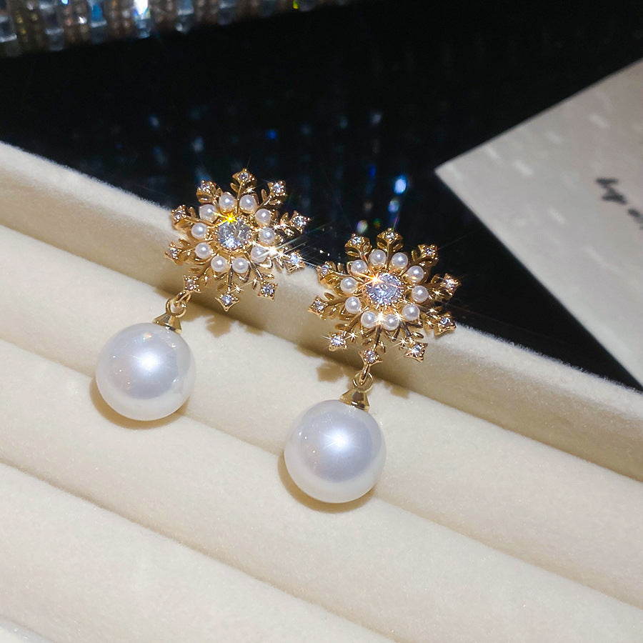 Korean Style White Zircon High-grade Simple Personalized Design Sense Earrings