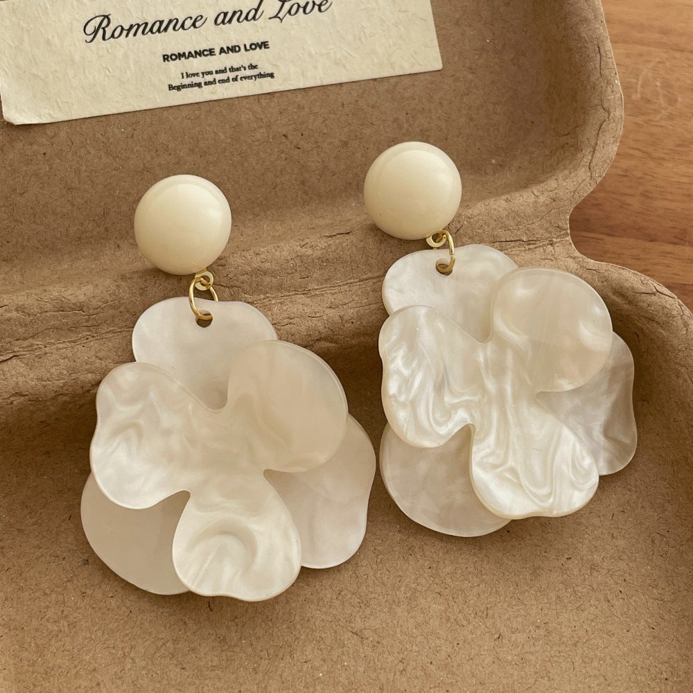 Retro Super Fairy Flowers Niche Temperament Vacation Style Mori Exaggerated Earrings
